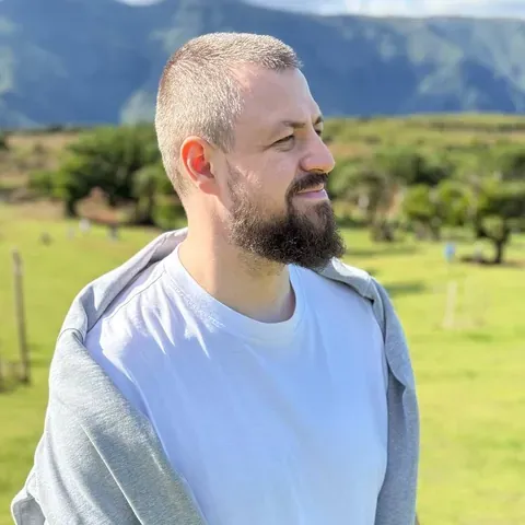 Pavlo G., CPO